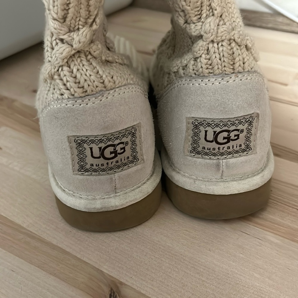 Knit Uggs
